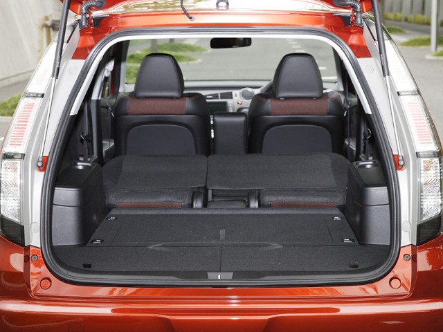 ホンダ ストリーム 価格 評価 グレード情報 Carview