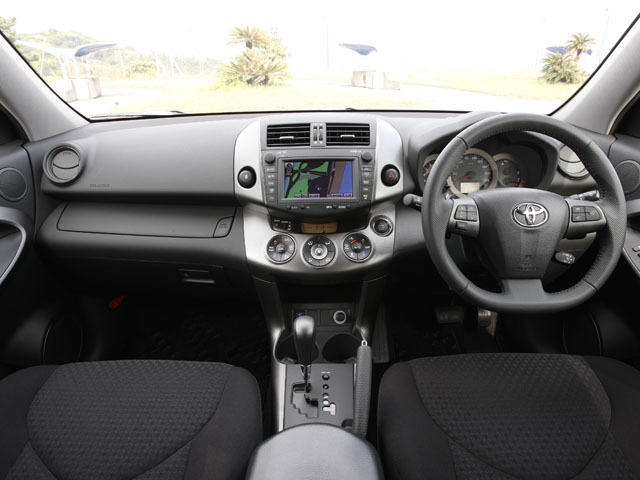 トヨタ ヴァンガード 価格 評価 グレード情報 Carview