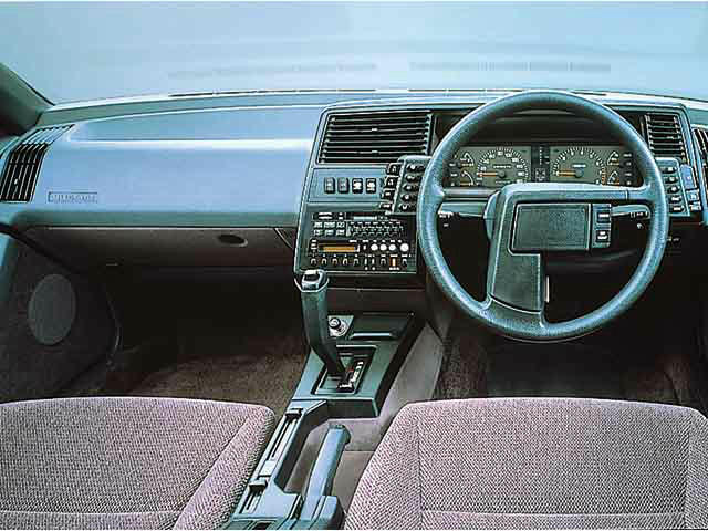 スバル アルシオーネ 価格 評価 グレード情報 Carview