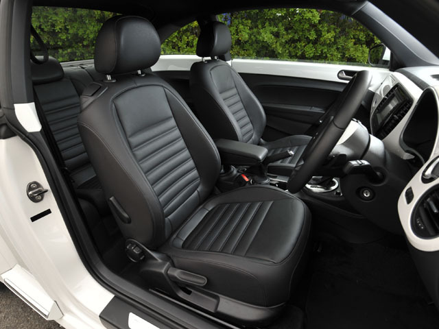 フォルクスワーゲン ザ ビートル 価格 評価 グレード情報 Carview