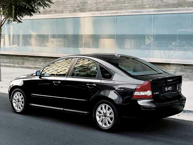 ボルボ S40 価格 評価 グレード情報 Carview