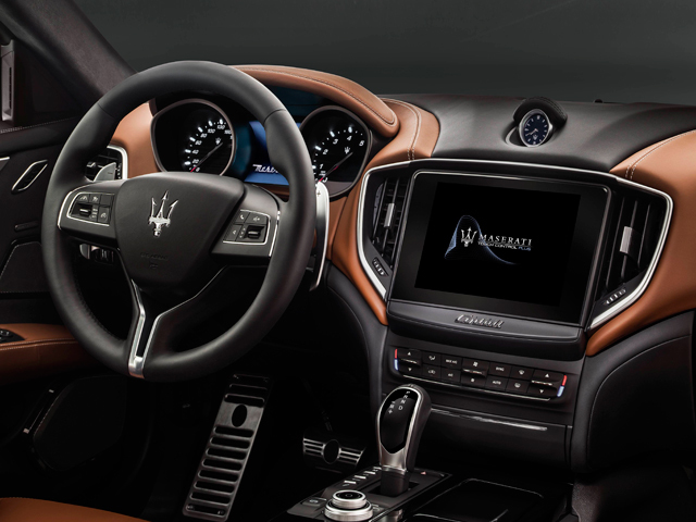 マセラティ ギブリ 17年11月 モデル グレード 価格 口コミ情報 Carview