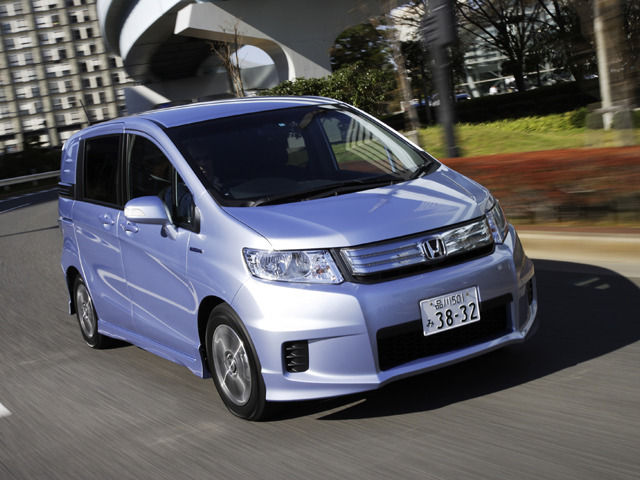 ホンダ フリードスパイクハイブリッド 価格 評価 グレード情報 Carview