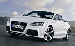 アウディ TT RS