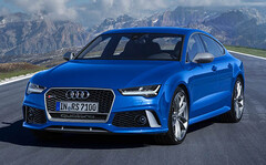 アウディ RS7 スポーツバック