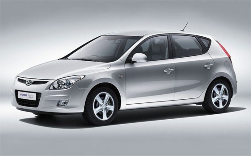 i30