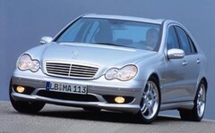 AMG Cクラス セダン