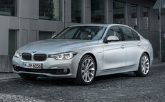 BMW 3シリーズ プラグインハイブリッド