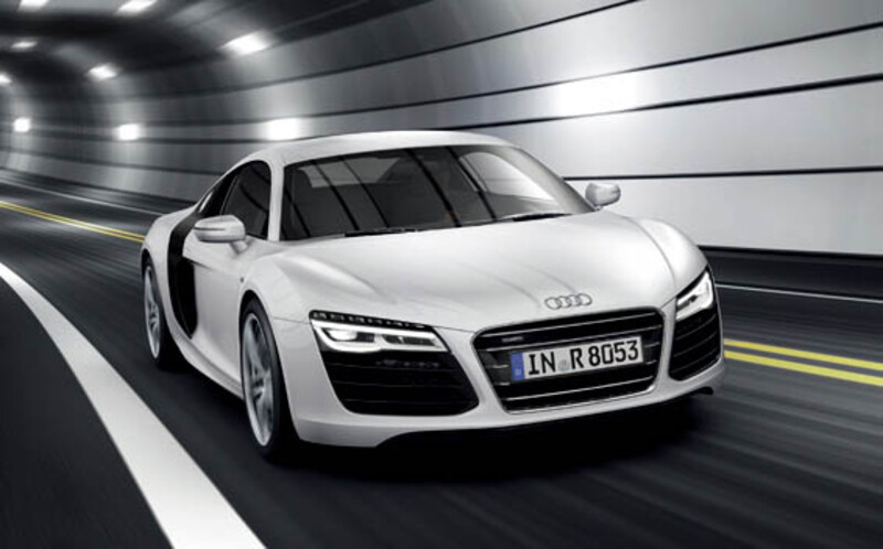 R8 （クーペ）