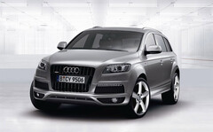 アウディ Q7