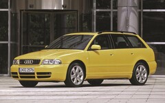 アウディ S4 アバント (ワゴン)