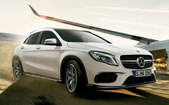 メルセデスAMG GLAクラス