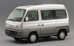 ホンダ ストリート