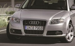 アウディ S4 アバント (ワゴン)