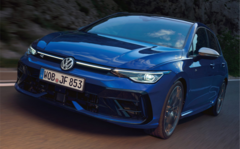 フォルクスワーゲン ゴルフ R