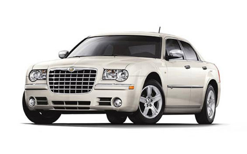300C（セダン）
