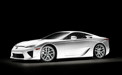 レクサス LFA