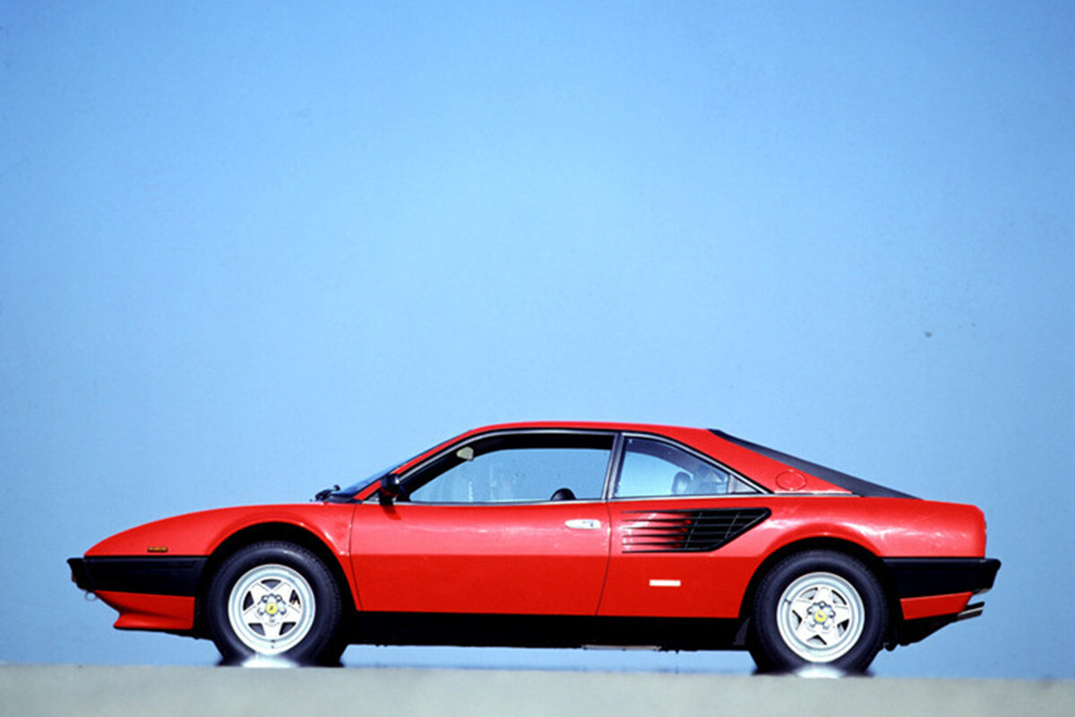 【脇役フェラーリの魅力】これなら手が届くかも？と思わせた「モンディアル8」は“ビジネスマンが乗れる”フェラーリだった