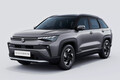 スズキがインドで世界初公開した“最上級”クロスオーバーSUV「ビクトリス」のデザインや完成度は？