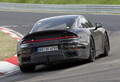 【ニュルで目撃】ポルシェがテスト中の新型「911ターボ ツーリング」は、“目立たないパフォーマンス”の新境地へ進化