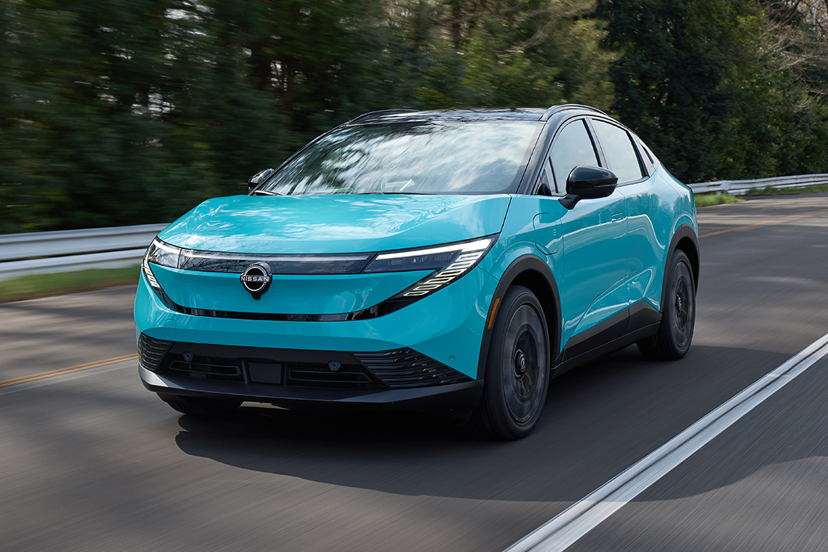 【完全復活で王者奪還へ？】新型「パジェロ」ついに始動。「ランドクルーザー300」にないPHEV＆S-AWCを武器に真っ向勝負