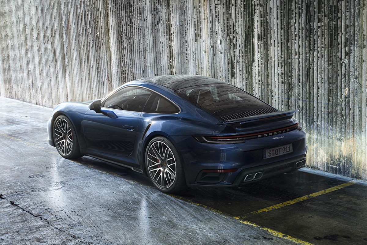 【スクープ】ついに復活！ 911最強グレード「GT2 RS」は空力も価格も異次元？ ニュルで捉えた次世代フラッグシップの画像多数