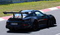 【スクープ】ついに復活！ 911最強グレード「GT2 RS」は空力も価格も異次元？ ニュルで捉えた次世代フラッグシップの画像多数