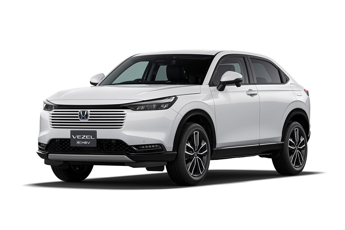 発売から10年経った「CX-3」。ディーゼル設定も、HEVナシ＆大幅テコ入れナシで販売は低迷…新型登場は27年か