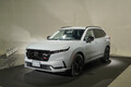【3年のハンデを覆せるか】新型「CR-V」先行予約開始。ホンダ自慢の走りや使い勝手が魅力。新型ラッシュの激戦区ならではの不安も