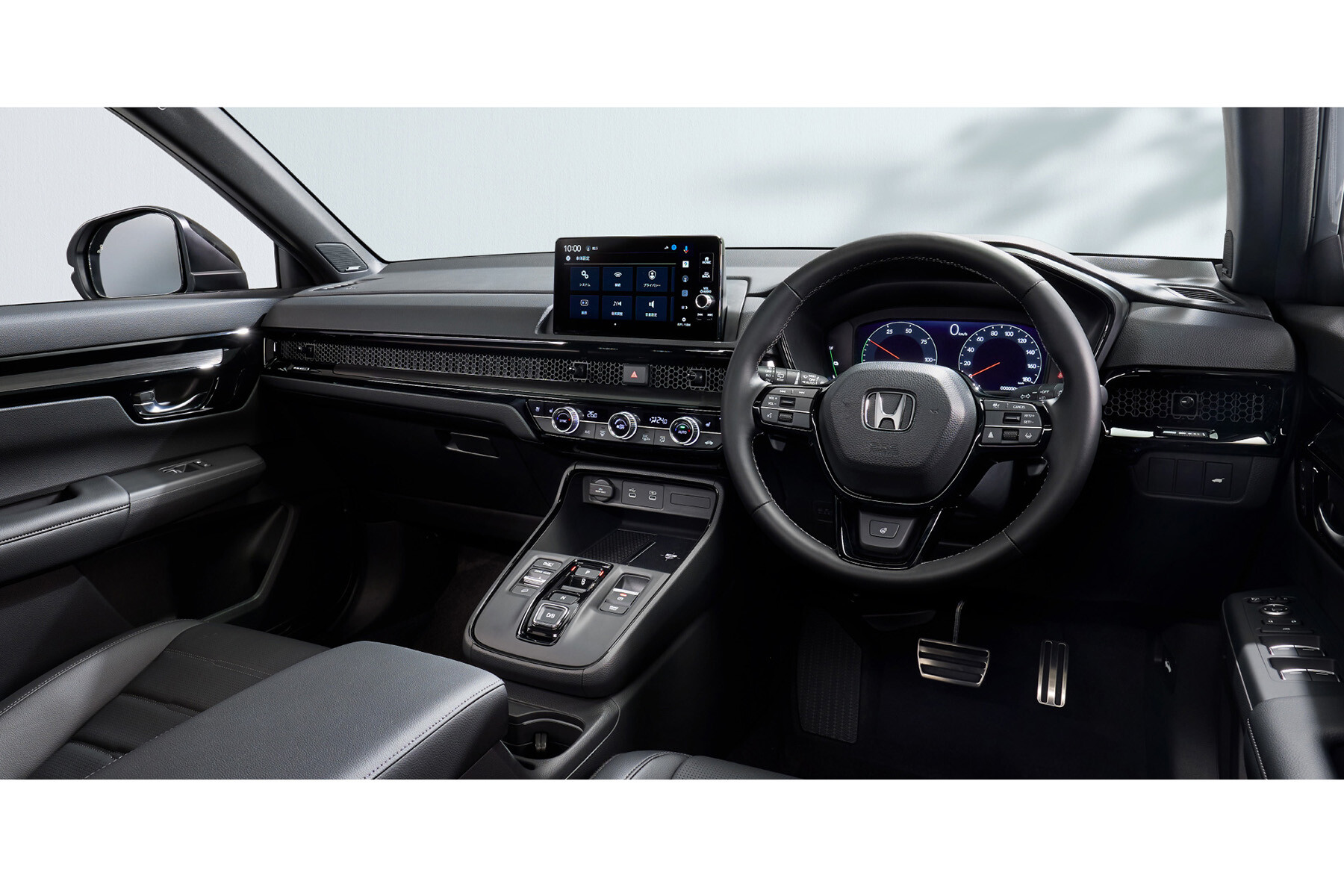 【3年のハンデを覆せるか】新型「CR-V」先行予約開始。ホンダ自慢の走りや使い勝手が魅力。新型ラッシュの激戦区ならではの不安も