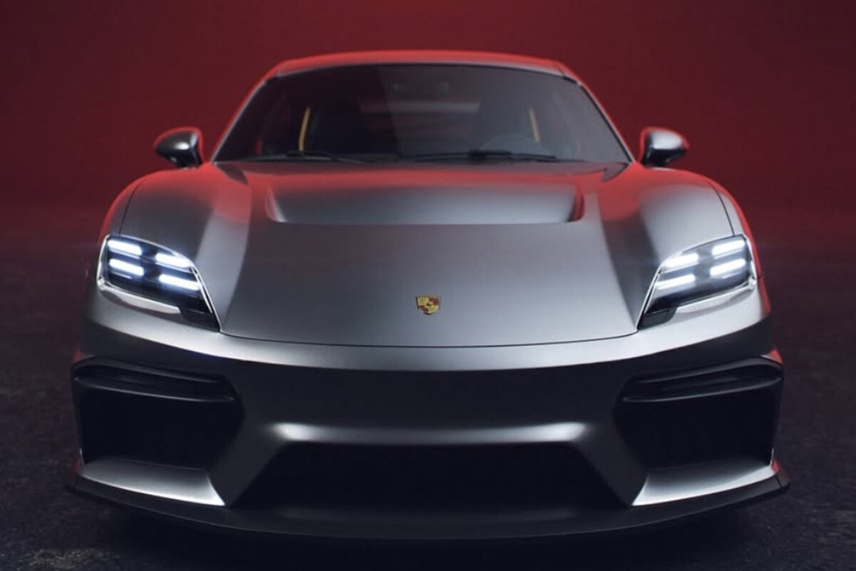 EVだけの予定が一転！ ポルシェ次期「718ケイマン／ボクスター」に内燃機関モデルが復活。「911」のハイブリッドを流用か