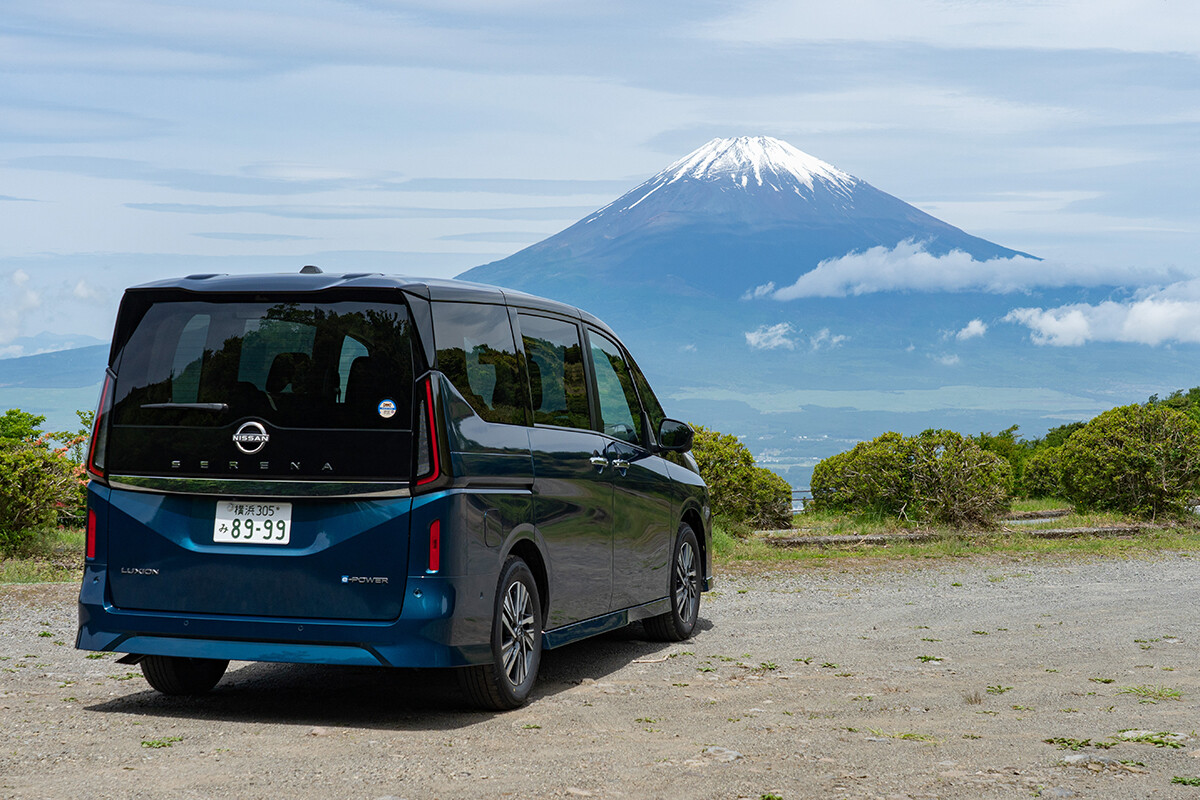 「セレナ」の最上級グレード「ルキシオン」の売れ行きは？ 販売比率は約1割、新型「エルグランド」登場でさらに逆風か