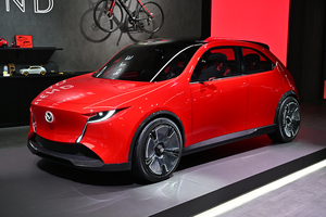 【「MAZDA VISION X-COMPACT」が魅せる未来形】フツーで楽しいマツダのコンパクト「マツダ2」の未来を想像してみた