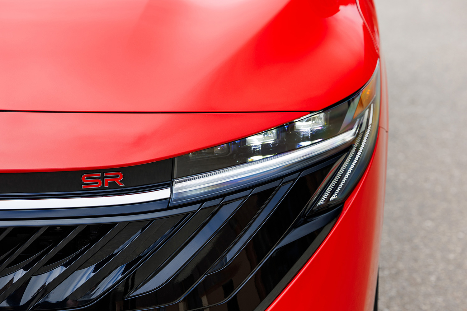 あの日産「サニー」が生きていた！ SUV全盛の“逆風”の中、中国で大ヒット「N7」とともに大幅進化。日本導入はあるのか？