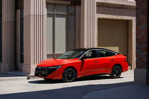 あの日産「サニー」が生きていた！ SUV全盛の“逆風”の中、中国で大ヒット「N7」とともに大幅進化。日本導入はあるのか？