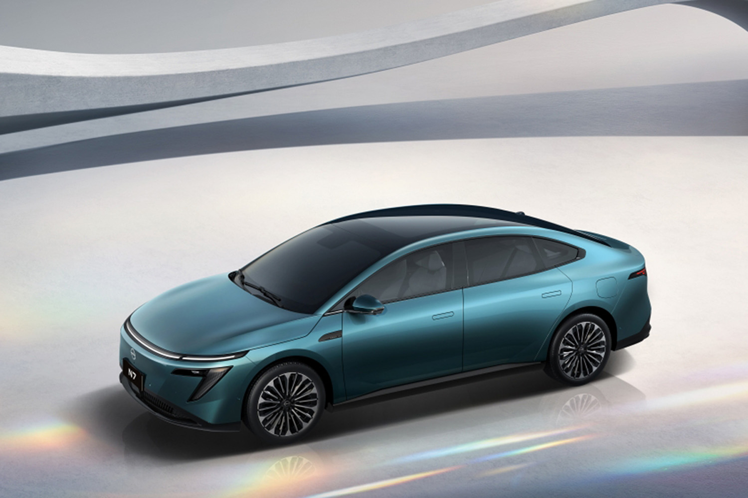 あの日産「サニー」が生きていた！ SUV全盛の“逆風”の中、中国で大ヒット「N7」とともに大幅進化。日本導入はあるのか？
