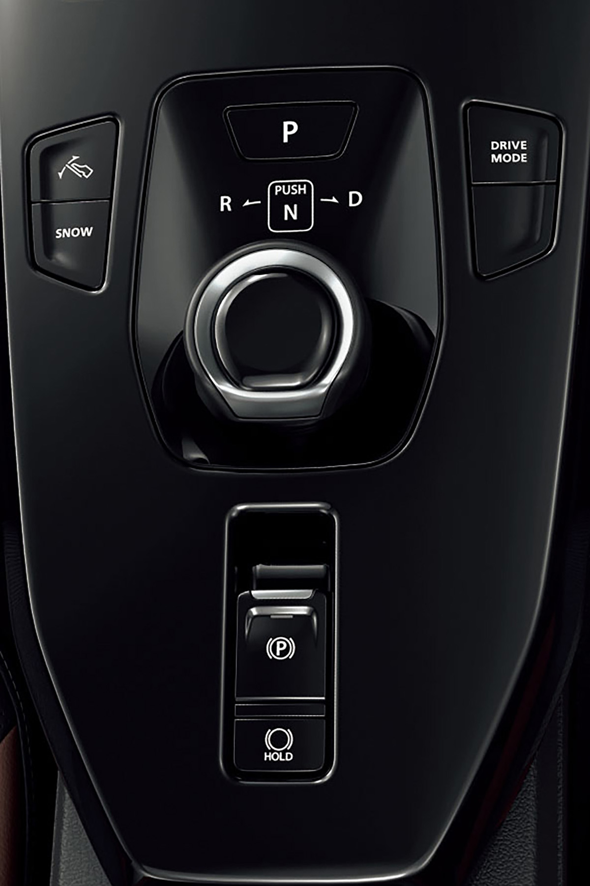 実質300台前半、航続520km。国産BEVの“生ぬるいコスパ”を破壊した新型「eビターラ」が中韓激安SUVにケンカを売る