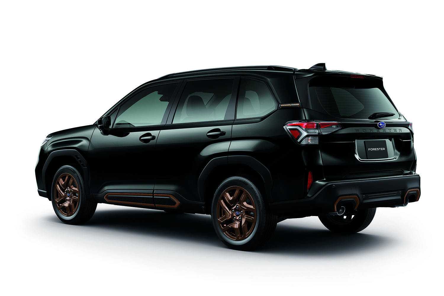 【悩ましい】「CX-5」を買うなら今？ それとも新型を待つべき？　コスパに優れる現行に対し新型にディーゼル搭載の奇跡はあるのか