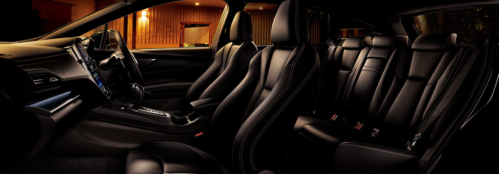 都市型SUV「レヴォーグ レイバック」が販売苦戦中…。販売店が語る低迷の理由は「スバルらしくない」からだった 