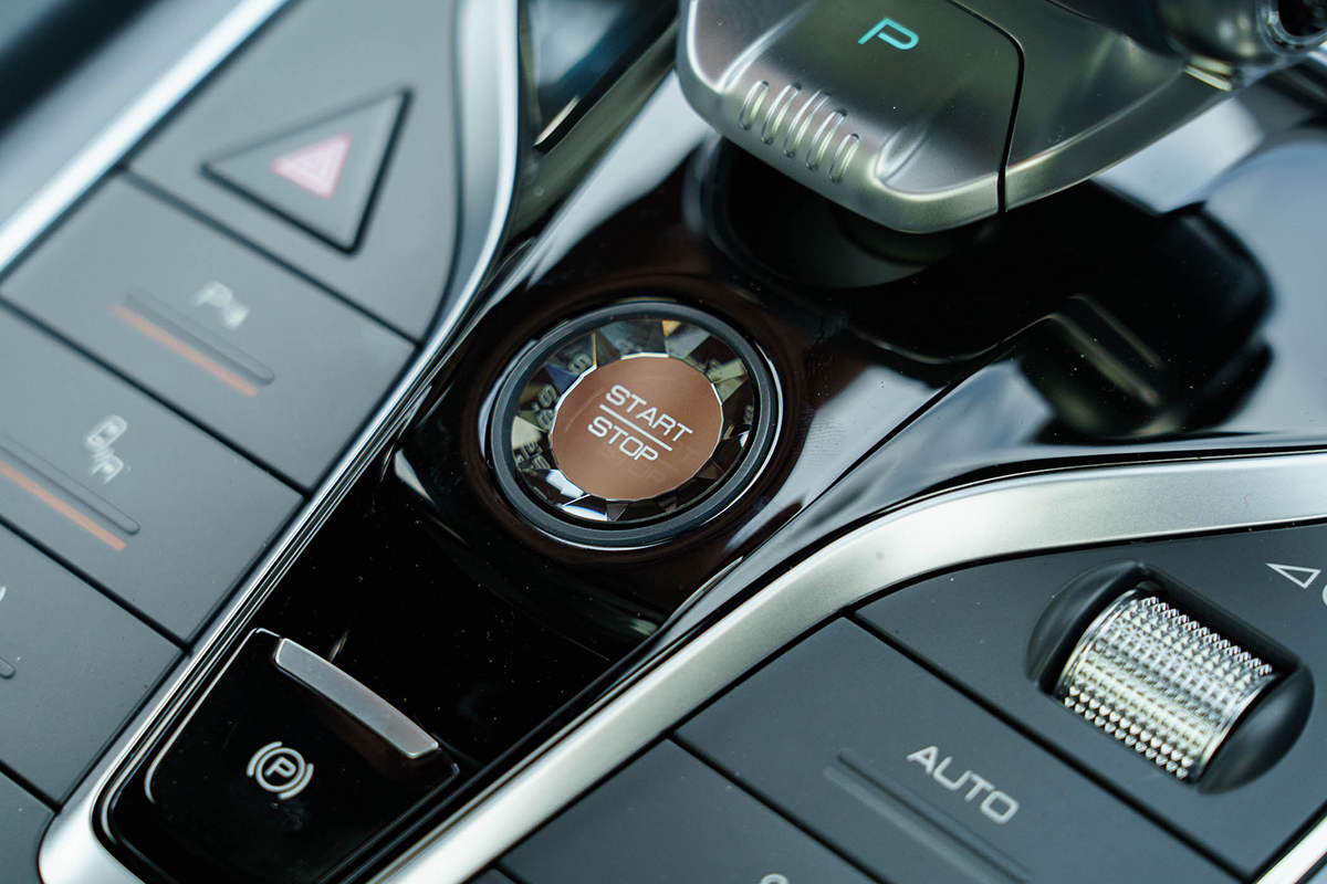 【衝撃】BYDがテスラやトヨタより100以上安い“カラクリ”。激安BEV上陸による中国の“不況の輸出”は止められるか