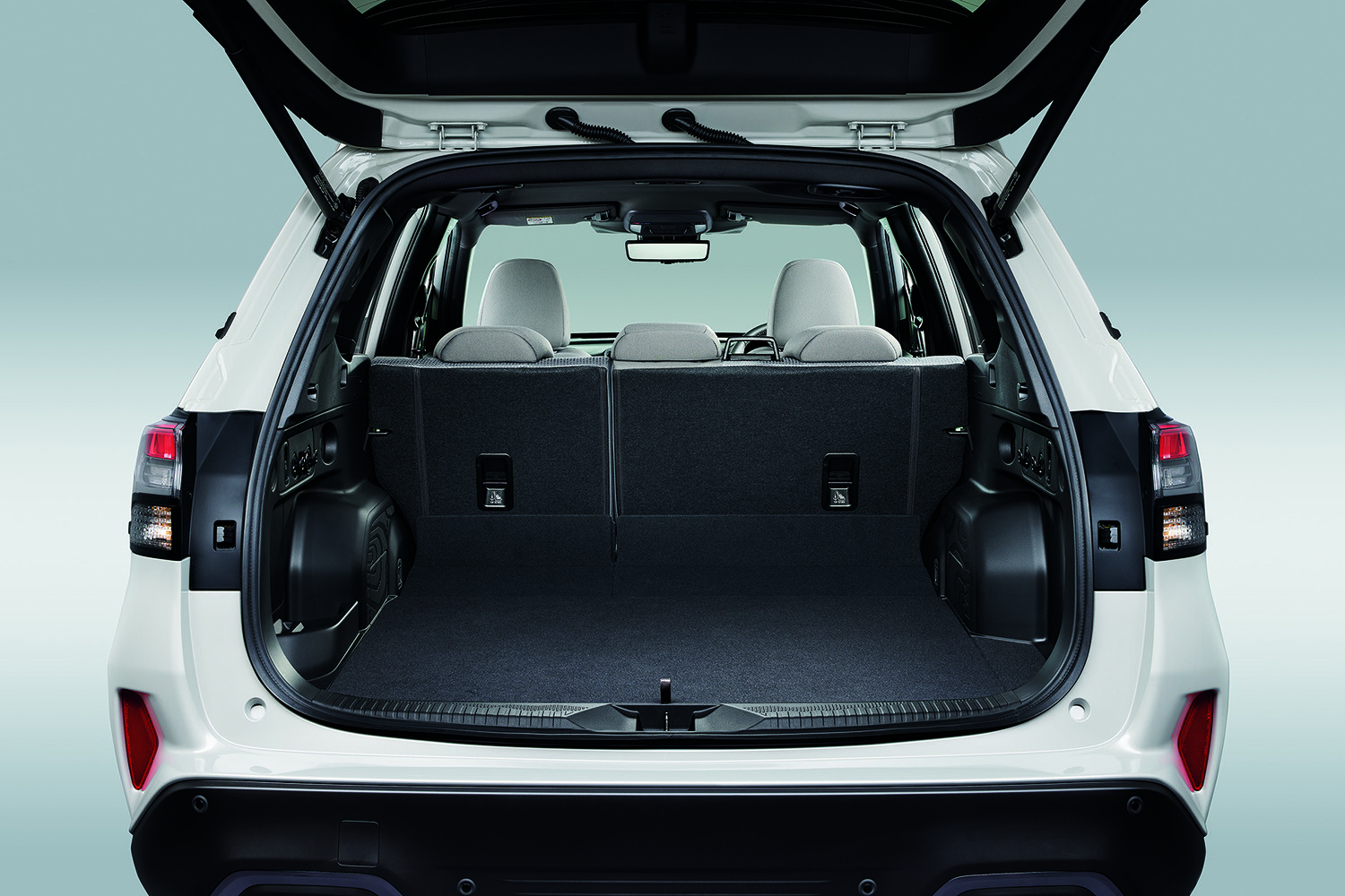 【過去最高の初月受注達成】新型フォレスターはなぜ売れているのか？ 爆発的な受注の裏にある5つの強みを解説