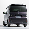 ホンダ「N-BOX」10年連続軽自動車販売台数ナンバー1！ なぜここまで長く愛されるのか？