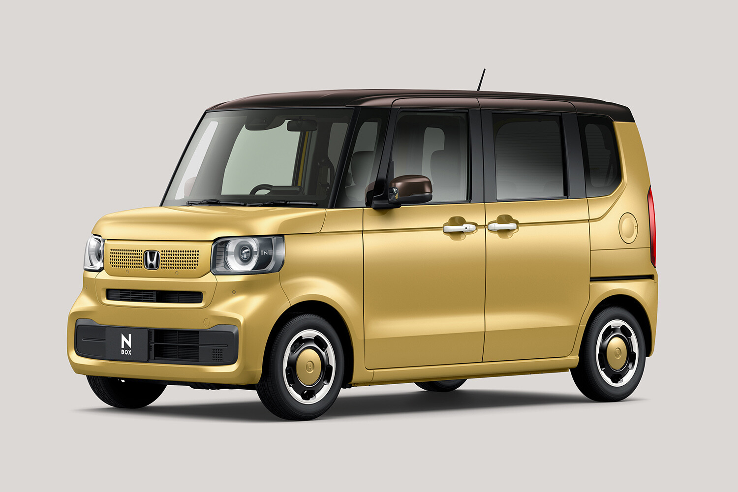 ホンダ「N-BOX」10年連続軽自動車販売台数ナンバー1！ なぜここまで長く愛されるのか？