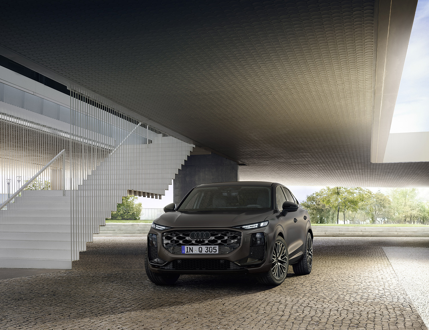アウディ新型「Q3 スポーツバック」を発表。進化したマトリクスLEDヘッドライトの採用やPHEVを設定…欧州で11月発売