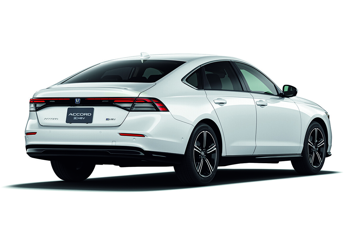 【いまや500万円超の高級車】先進装備満載のホンダ「アコード」が販売苦戦中…。改良控えまもなく受注停止か