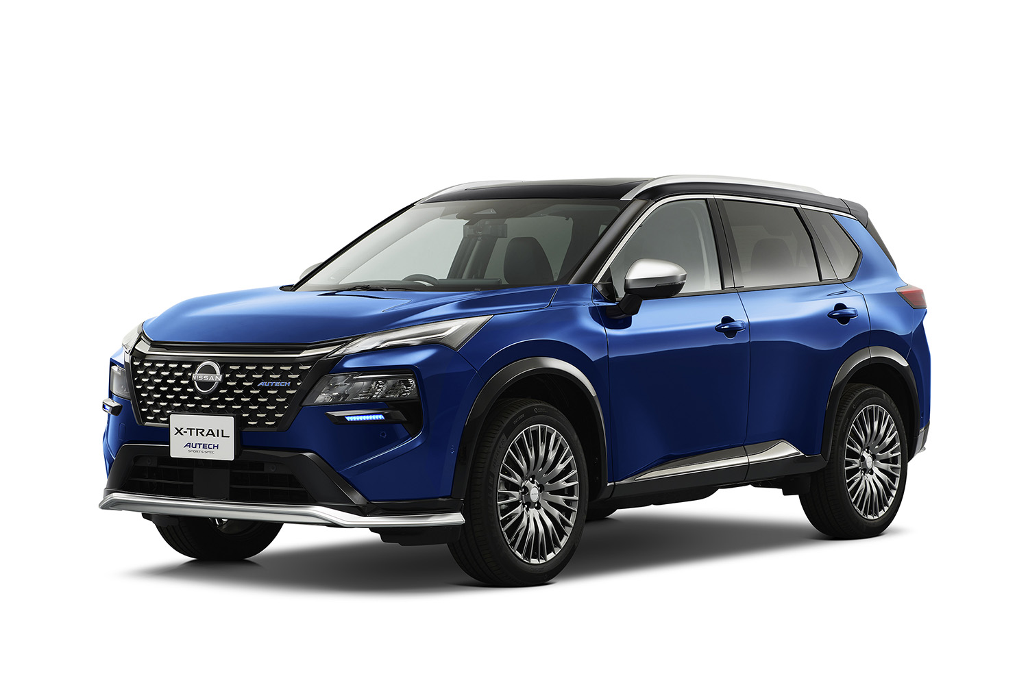 日産「エクストレイル」がマイナーチェンジ。新グレード「ロッククリーク」追加＆コネクテッド機能を強化…価格は384万3400<span class=