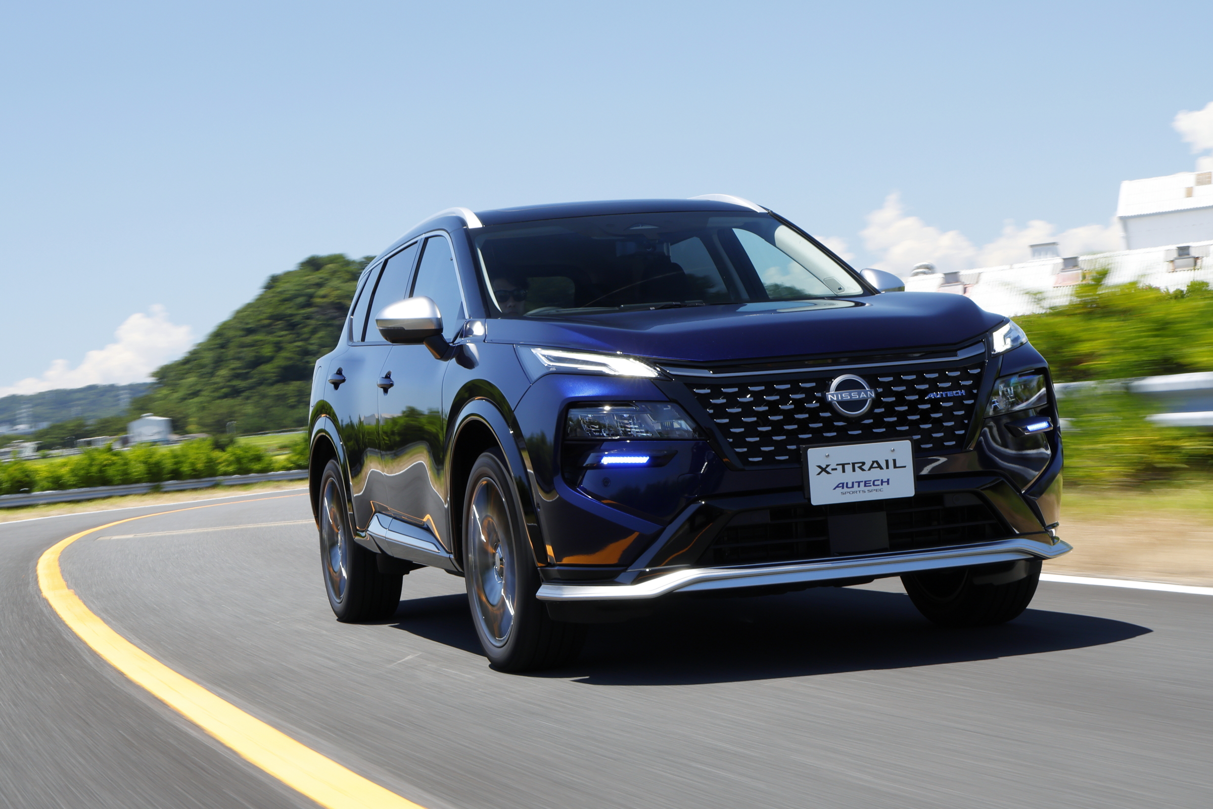 今年中に「フォレスター」や「エクストレイル」を買うべきか？ 「CX-5」や「RAV4」の新型を待つべきか？ 失敗たくない人のSUV選び