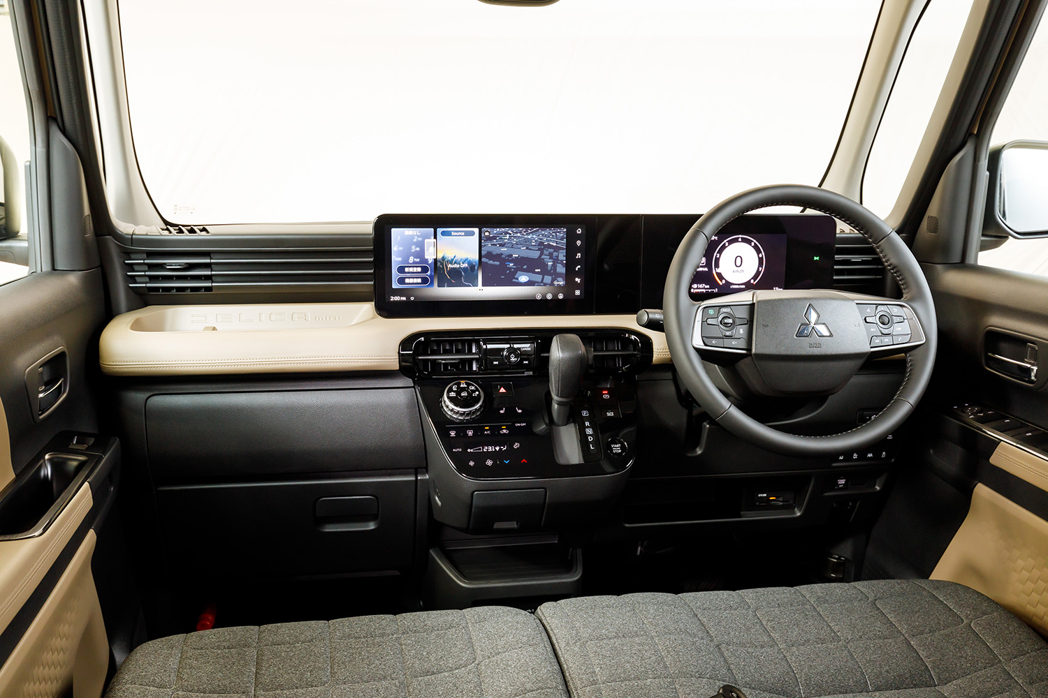新型「ルークス」は王者「N-BOX」を明らかに意識も「デリカミニ」は“我が道”を貫くデザイン。兄弟車なのなぜにここまで違うのか