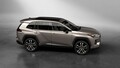 【クワガタvsカブトムシ】トヨタのタフ系SUV、新型「RAV4」と「ランドクルーザー250」を比較。街乗りor本格四駆どちらを選ぶ？