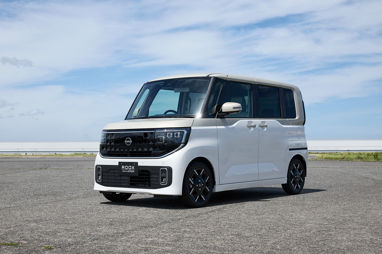 【モデルチェンジは突然に】新型「デリカミニ」、上級グレードは実質70アップの295…それでも売れれば日本経済は元気な証？